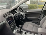 Volkswagen Golf Image 2
