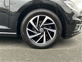 Volkswagen Golf Image 5