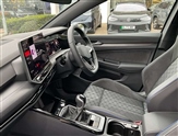 Volkswagen Golf Image 2