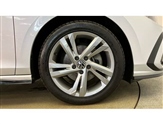 Volkswagen Golf Image 5