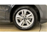 Volkswagen Golf Image 5
