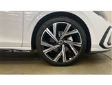 Volkswagen Golf Image 5