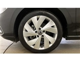 Volkswagen Golf Image 5