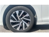 Volkswagen Golf Image 5