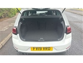 Volkswagen Golf Image 4