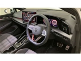 Volkswagen Golf Image 6
