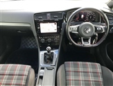 Volkswagen Golf Image 2