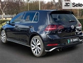 Volkswagen Golf Image 4
