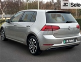Volkswagen Golf Image 4