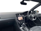 Volkswagen Golf Image 2
