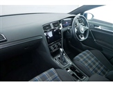 Volkswagen Golf Image 2