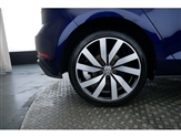 Volkswagen Golf Image 5