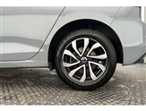 Volkswagen Golf Image 5