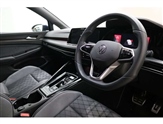 Volkswagen Golf Image 6
