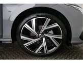 Volkswagen Golf Image 5