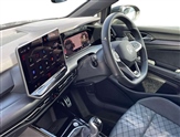 Volkswagen Golf Image 2