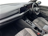 Volkswagen Golf Image 2