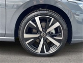 Volkswagen Golf Image 6