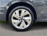 Volkswagen Golf Image 6