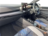 Volkswagen Golf Image 2