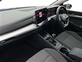 Volkswagen Golf Image 2