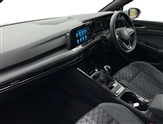 Volkswagen Golf Image 2