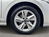 Volkswagen Golf Image 6