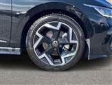 Volkswagen Golf Image 6