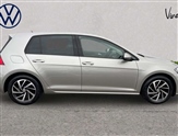 Volkswagen Golf Image 6