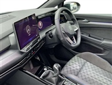 Volkswagen Golf Image 2