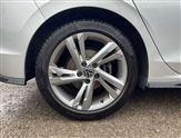 Volkswagen Golf Image 5