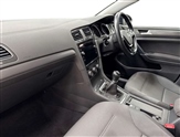 Volkswagen Golf Image 2