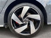 Volkswagen Golf Image 6