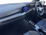 Volkswagen Golf Image 2