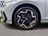 Volkswagen Golf Image 5