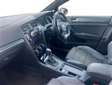 Volkswagen Golf Image 2