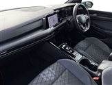 Volkswagen Golf Image 2