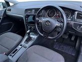 Volkswagen Golf Image 6