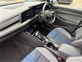 Volkswagen Golf Image 2