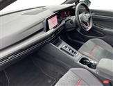 Volkswagen Golf Image 2