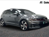 Volkswagen Golf Image 1
