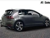 Volkswagen Golf Image 2