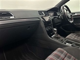 Volkswagen Golf Image 6