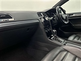 Volkswagen Golf Image 6