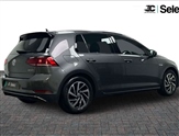 Volkswagen Golf Image 2