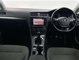 Volkswagen Golf Image 5
