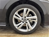 Volkswagen Golf Image 5