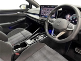 Volkswagen Golf Image 6