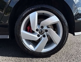 Volkswagen Golf Image 6
