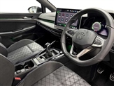 Volkswagen Golf Image 6